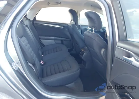 2014 Ford Fusion Se z USA, uszkodzony, nr VIN 3FA6P0HDXER126523